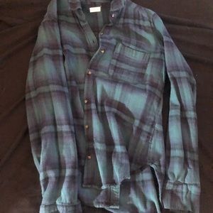 Green and black long sleeve flannel